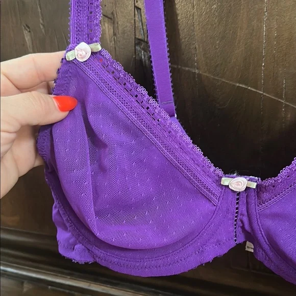 Huit Purple Full-Coverage Bra with Molded Cups and Adjustable Straps - Picture 2 of 4